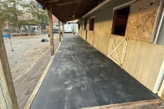 barn-aisle-after barn-aisle-after